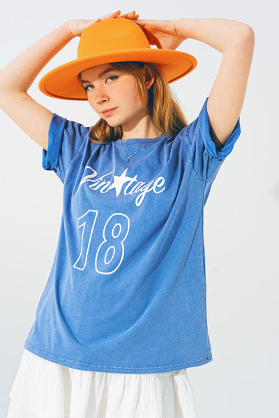 T-Shirt With Vintage 18 Text in Blue