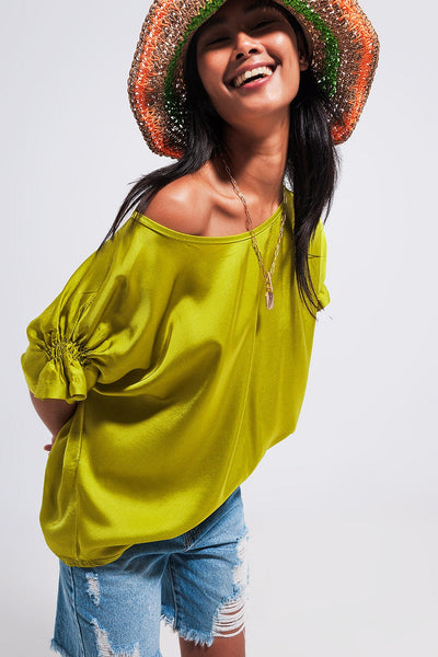 Blouse With Gather Short Sleeves in Lime