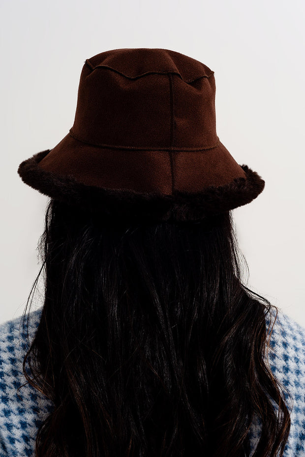 Reversible Bucket Hat in Brown With Teddy Turn Up