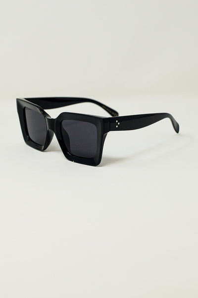 90's Squared Sunglasses in Black