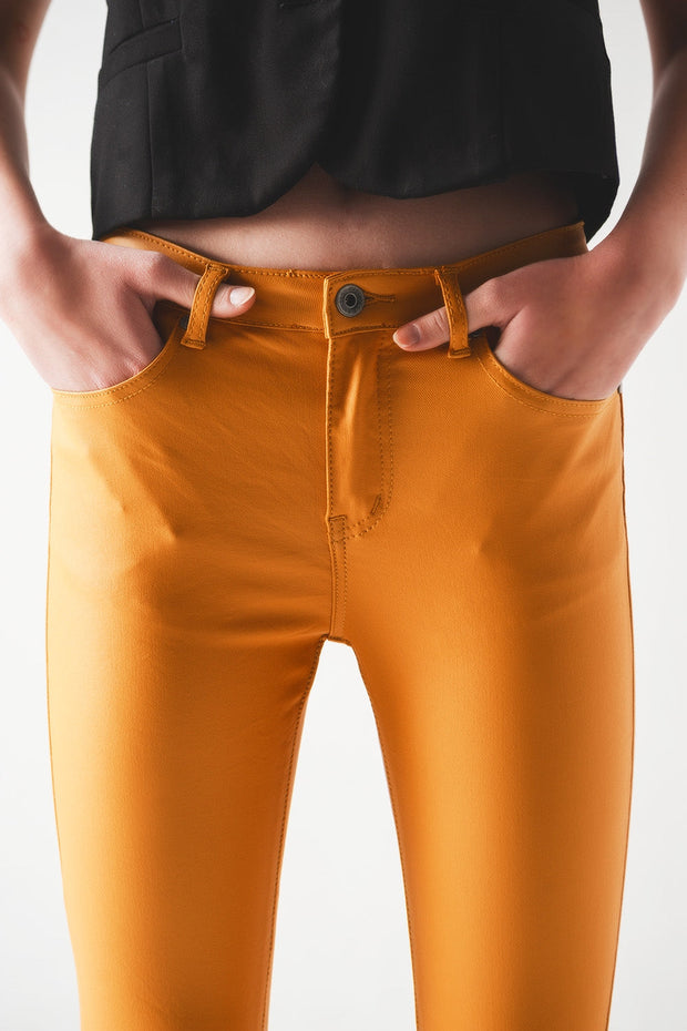 Coated Pants in Orange