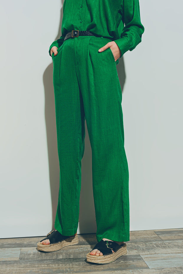 Wide-Legged Pants in Light Cotton Fabric in Green