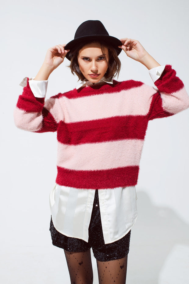 Pink Sweater With Stripes and a Crew Neck