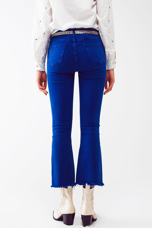 Flare Jeans With Raw Hem Edge in Blue