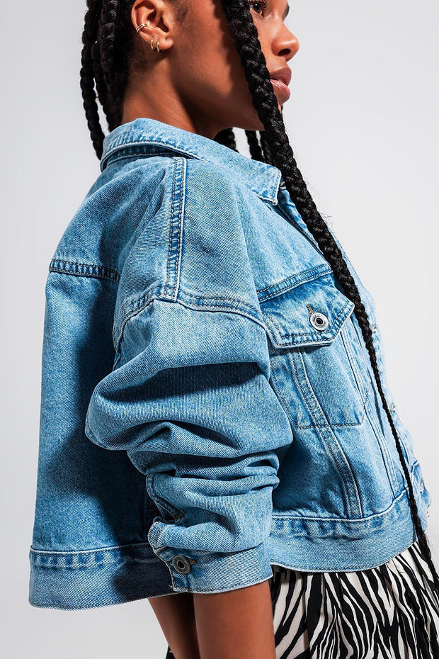 Cropped 90s Denim Jacket in Mid Wash