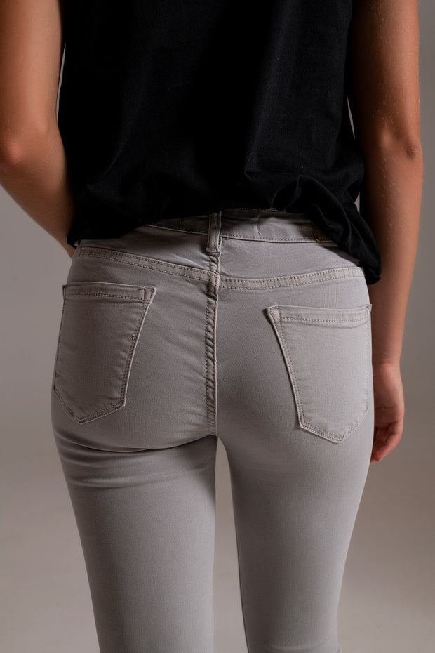 Light Gray Ankle Jeans With Soft Wrinkles