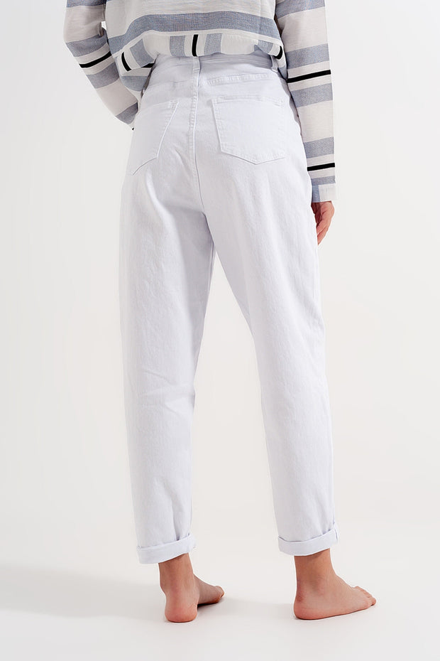 High  Waisted Loose Tapered Leg Jeans in White