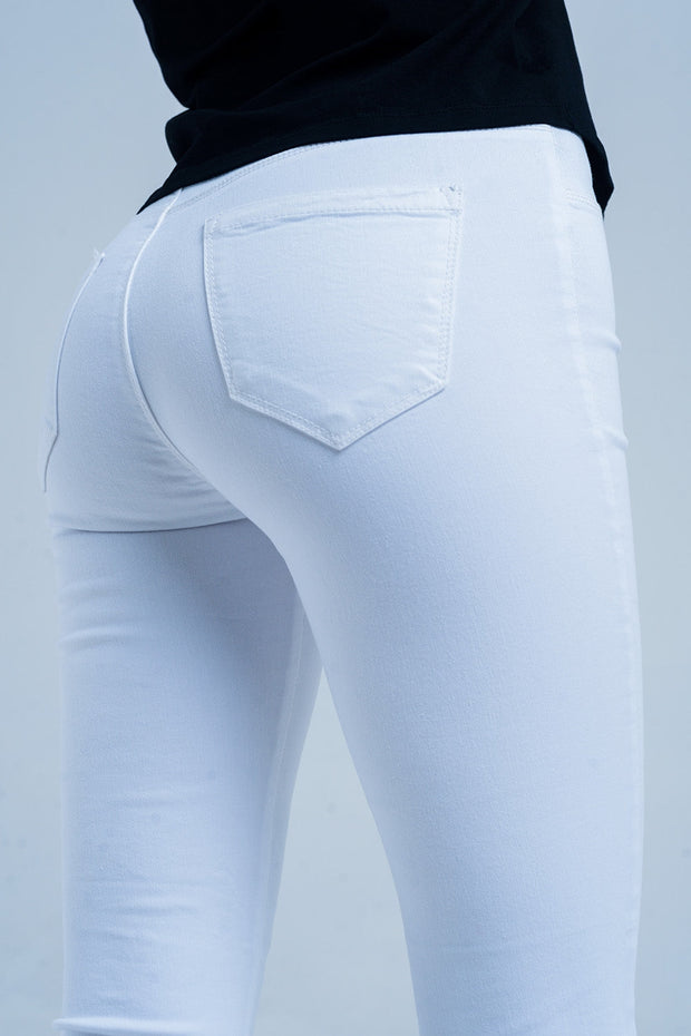 White Jeggings With Back Pockets