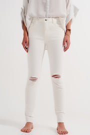 Ripped Fray Hem Jeans in Cream