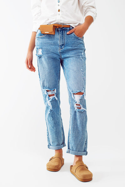 Ripped Knee Straight Leg Jeans in Light Blue Wash