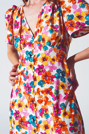 Midi Cinched in Wist Dress in Multicolot Floral Print