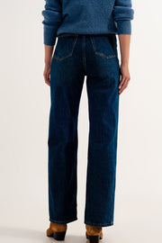 Relaxed Mom Fit Jeans in Mid Wash Blue