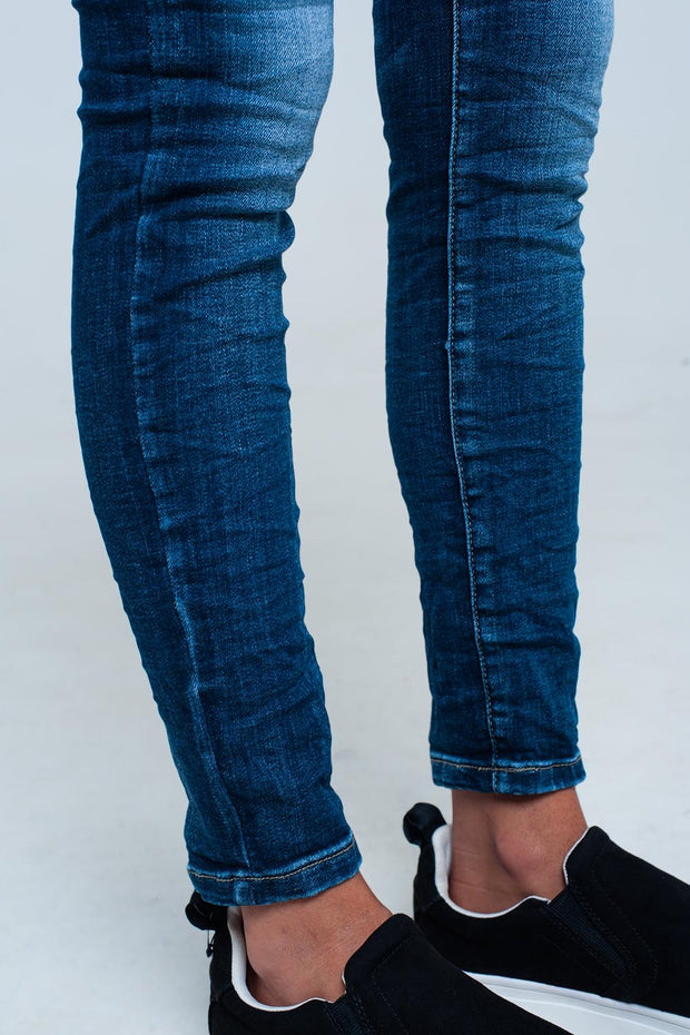 Skinny Jeans With Detail Embroidered Pocket