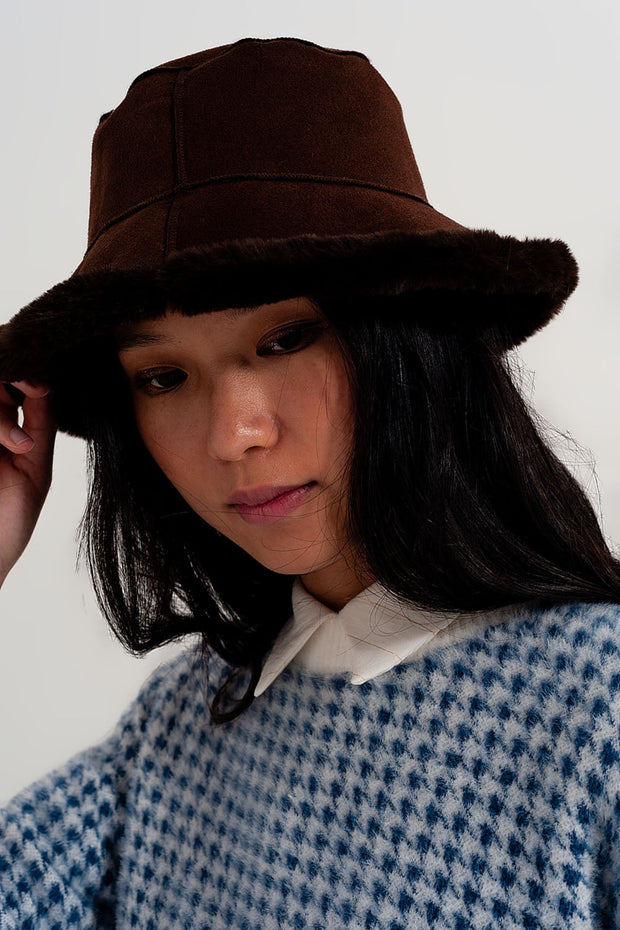 Reversible Bucket Hat in Brown With Teddy Turn Up