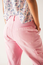 Relaxed Cargo Pants in Pink