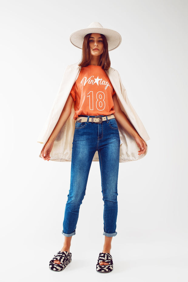 T-Shirt With Vintage 18 Text in Orange