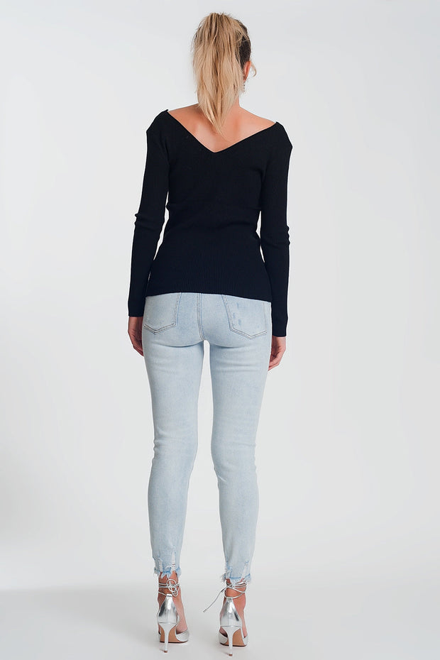 Knitted Jumper in Black With v Back