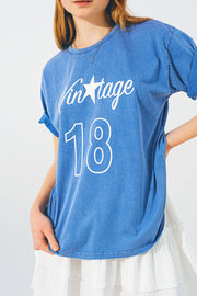 T-Shirt With Vintage 18 Text in Blue