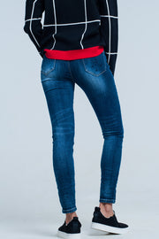 Skinny Jeans With Detail Embroidered Pocket