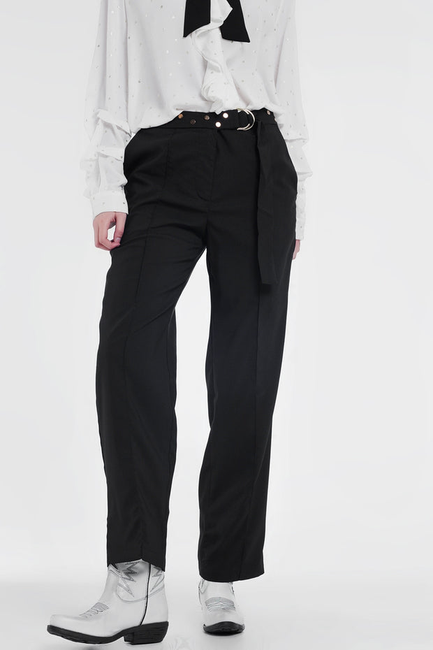 Black Pants With Wide Legs and Low Hem