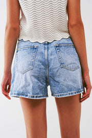 Denim Short in Light Blue Wash